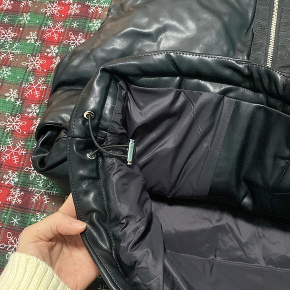 Amiri Men's Down Leather Vest Black - Picture 7 of 12